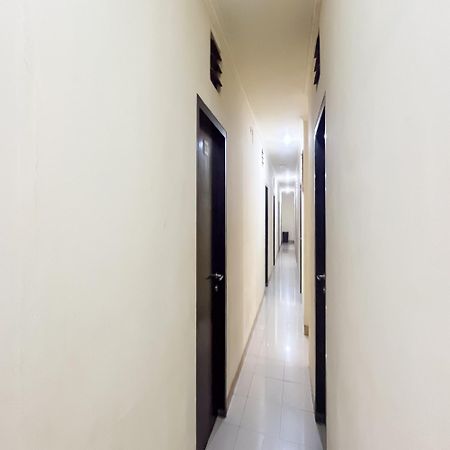 Arcadia Rooms Redpartner Jakarta Exteriör bild