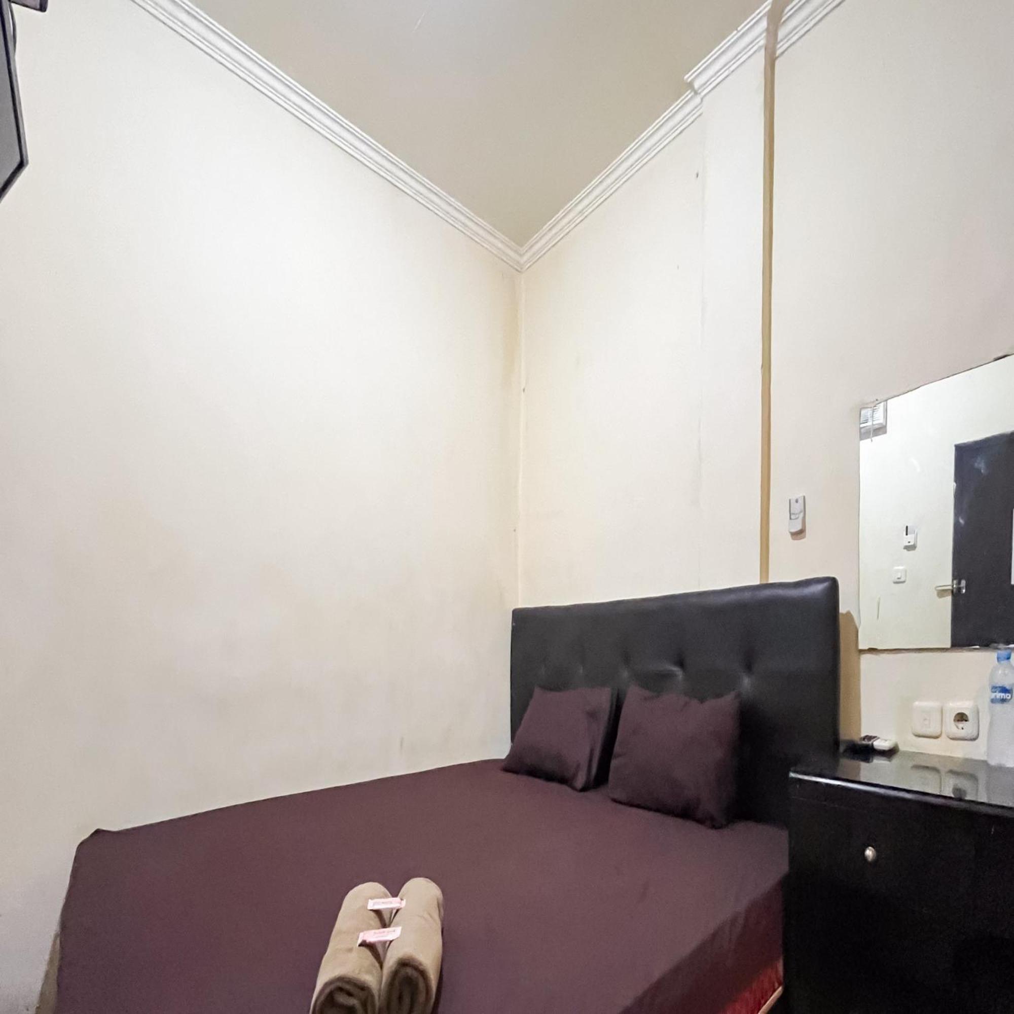 Arcadia Rooms Redpartner Jakarta Exteriör bild