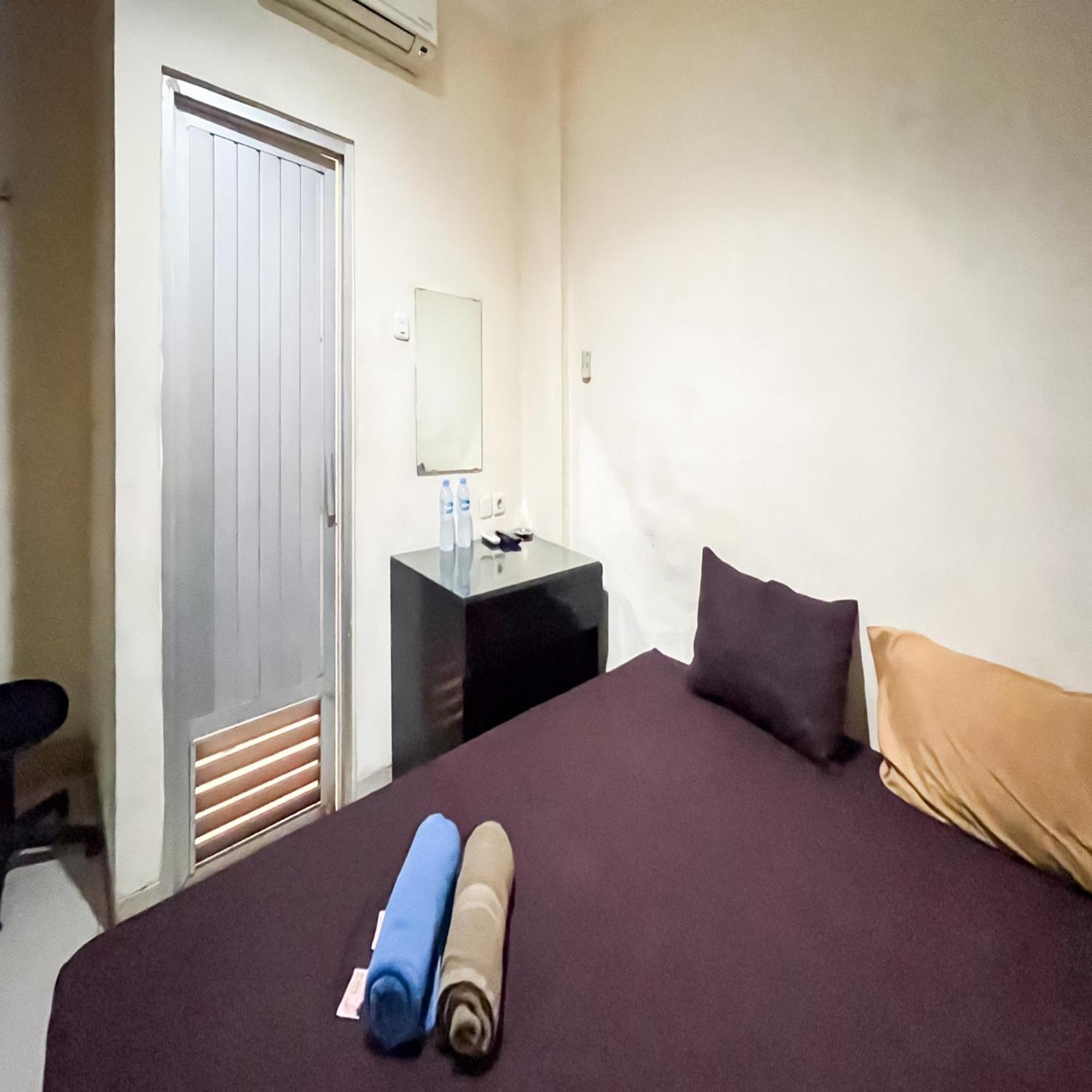 Arcadia Rooms Redpartner Jakarta Exteriör bild
